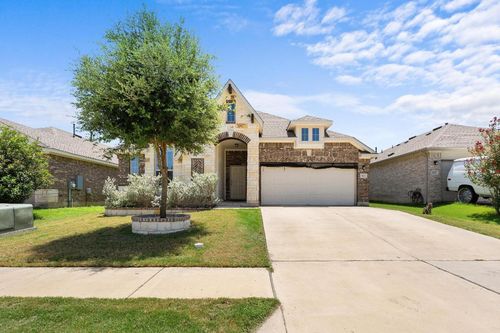 113 Crooked Trl, Bastrop, TX, 78602-2172 | Card Image