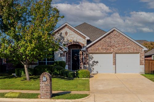 2409 Chesterwood Dr, Little Elm, TX, 75068-6657 | Card Image