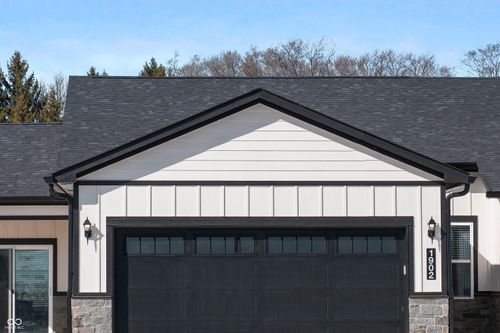 106 Cypress Dr, Franklin, IN, 46131-8803 | Card Image