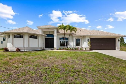 519 19th Ter, Cape Coral, FL, 33909-5504 | Card Image