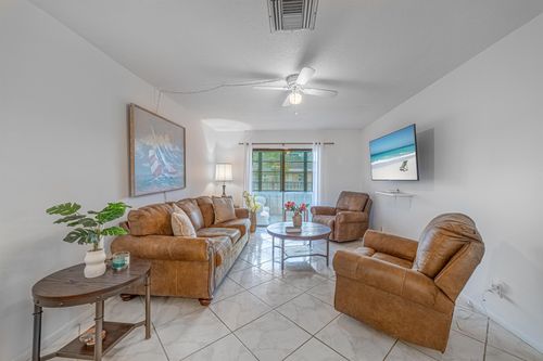 apt-204-2121 Ne 1st Ct, Boynton Beach, FL, 33435-2312 | Card Image