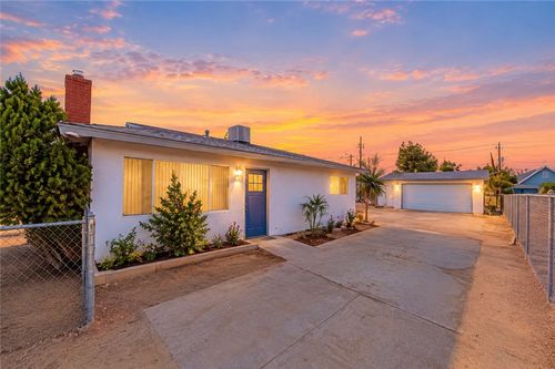 2630 E Devlin Ave, Kingman, AZ, 86409-1985 | Card Image