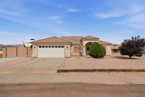 10173 N Black Boot Dr, Kingman, AZ, 86401-4777 | Card Image
