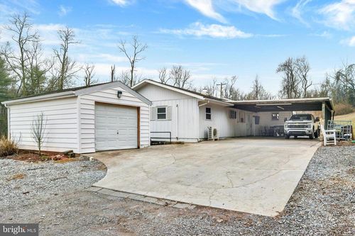 659 Moores Mountain Rd, MECHANICSBURG, PA, 17055-6037 | Card Image