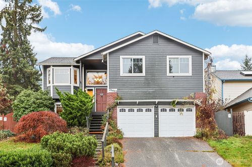 20403 63rd Pl W, Lynnwood, WA, 98036-7428 | Card Image