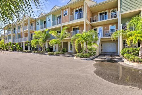 3282 Mangrove Point Dr, RUSKIN, FL, 33570-3066 | Card Image