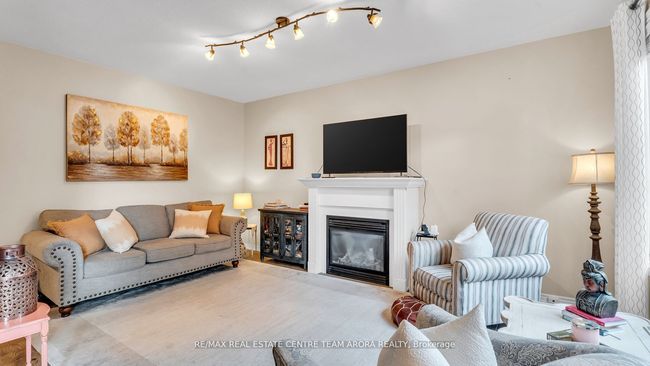 38 Intrigue Trail, House other with 4 bedrooms, 3 bathrooms and 2 parking in Brampton ON | Image 15