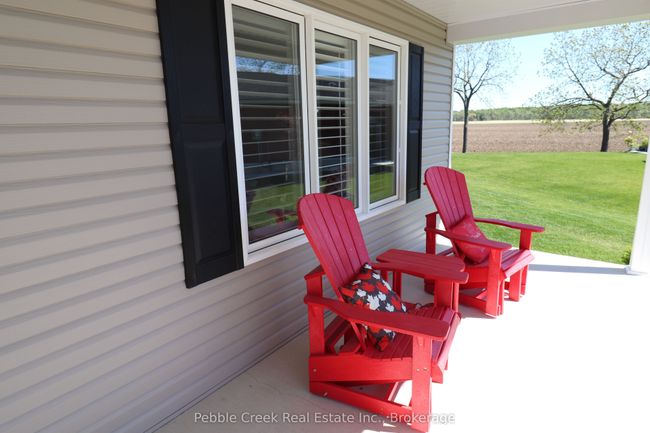 179 Lake Breeze Dr, House other with 2 bedrooms, 2 bathrooms and 2 parking in Goderich ON | Image 4