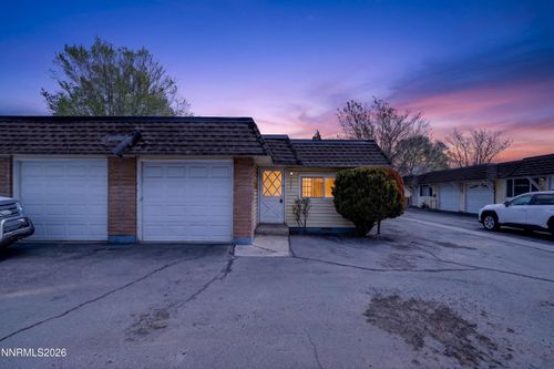 1531 Gault Way, Sparks, NV, 89431-1821 | Card Image
