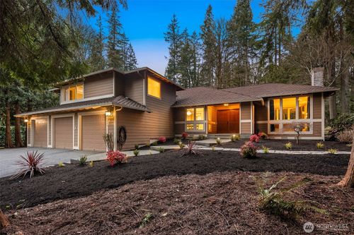 20024 Ne 188th Place, Woodinville, WA, 98077 | Card Image