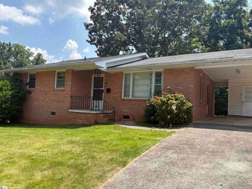 107 Kingswood Dr, Greenville, SC, 29611-1807 | Card Image