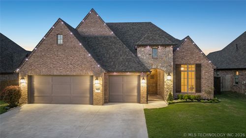 7915 N 149th East Ave, Owasso, OK, 74055-7975 | Card Image