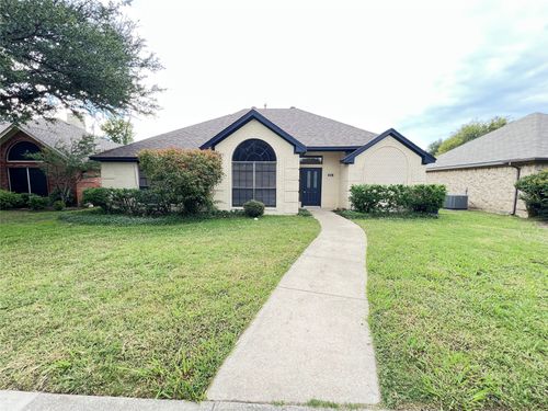 204 Pear Tree Pl, Denton, TX, 76207-7419 | Card Image