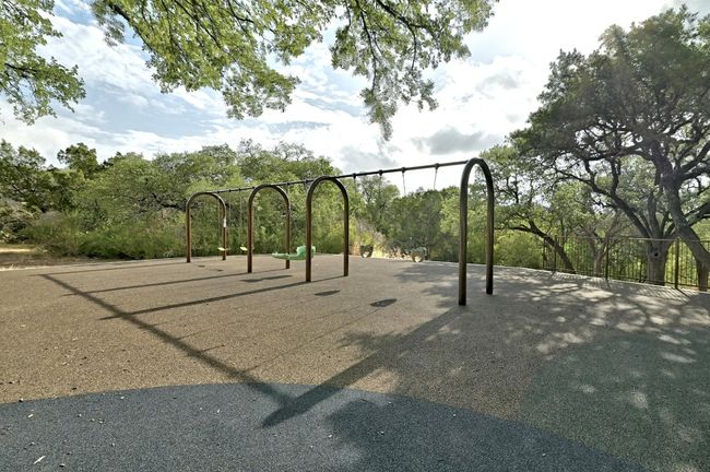 View of communal playground | Image 31