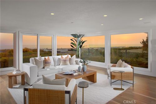 2821 Ebbtide Rd, Corona del Mar, CA, 92625-1404 | Card Image