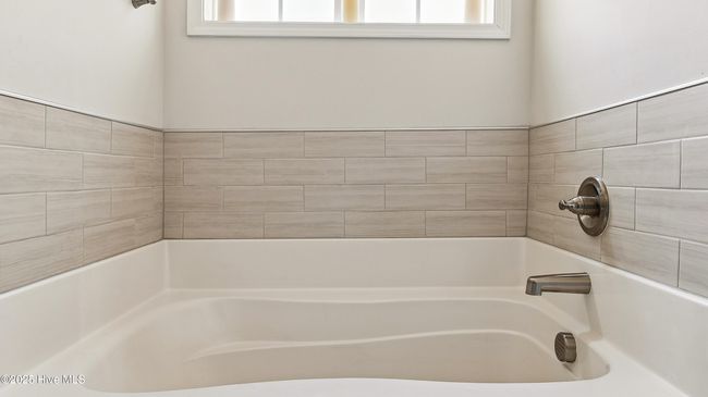 Primary Bathroom with Tub and Shower | Image 25