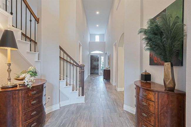 27923 Coulter Dr, House other with 4 bedrooms, 4 bathrooms and 3 parking in Spring TX | Image 7