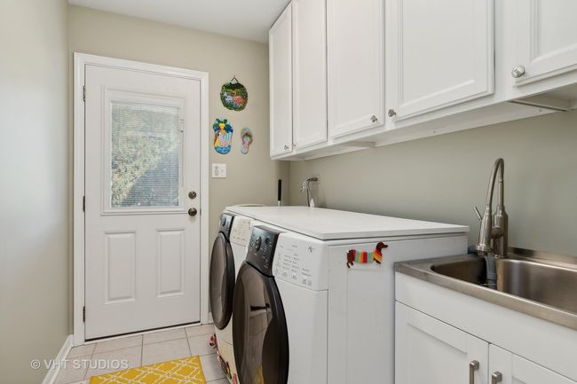 6479 Bannister Ct, House other with 4 bedrooms, 3 bathrooms and 2 parking in Lisle IL | Image 23