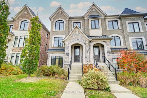 531 Carrville Rd, Richmond Hill, ON, L4C1C2 | Card Image