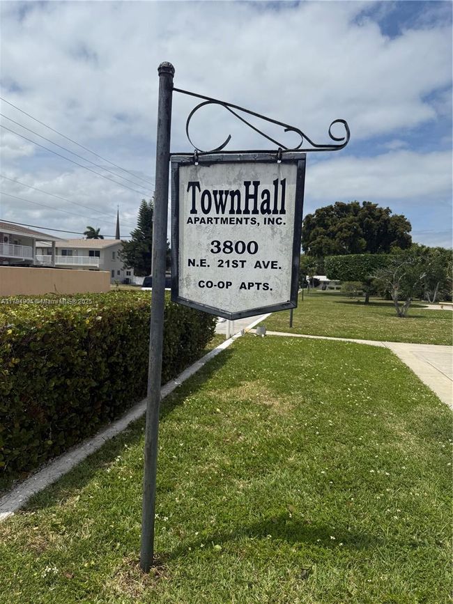 APT-12 - 3800 Ne 21 St Ave, Home with 1 bedrooms, 1 bathrooms and null parking in Lighthouse Point FL | Image 13