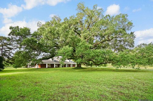 38517 La Hwy 74, Gonzales, LA, 70737 | Card Image