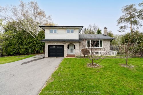 1549 Simcoe St N, Oshawa, ON, L1G4X8 | Card Image
