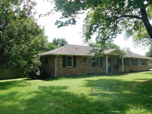 122 Eventide Dr, Hendersonville, TN, 37075-3742 | Card Image