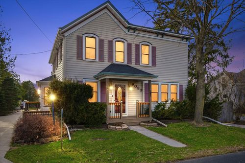 6083 Lake Church Road, BELGIUM, WI, 53004 | Card Image