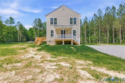 8440 Railroad Bed Rd, Carson, VA, 23830-9519 | Card Image
