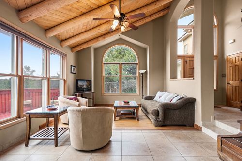 37 Paseo Del Pinon, Santa Fe, NM, 87508-9371 | Card Image