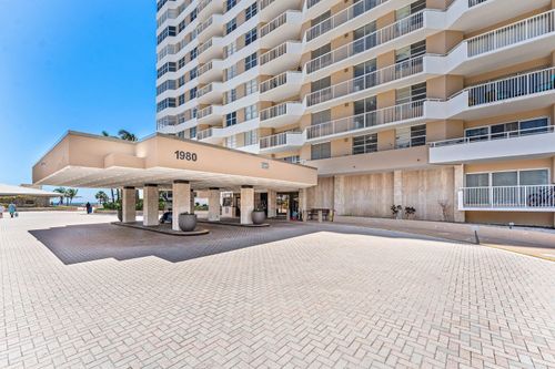 18q-1980 S Ocean Drive, Hallandale Beach, FL, 33009 | Card Image