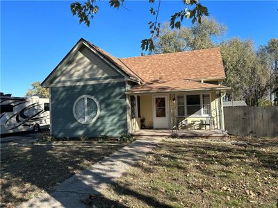 223 S Sibley Street, House other with 2 bedrooms, 1 bathrooms and null parking in Buckner MO | Image 1