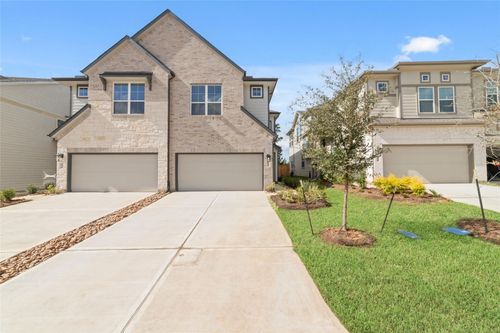 1-135 W Coralburst Loop, Montgomery, TX, 77316-3295 | Card Image