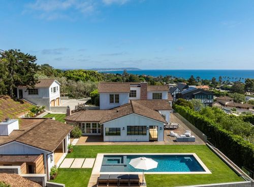 6260 Waverly Ave, La Jolla, CA, 92037-6743 | Card Image