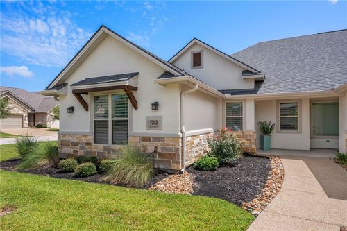 1762 Dakota Ln, College Station, TX, 77845-2204 | Card Image