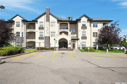 104b-415 Hunter Road, Saskatoon, SK, S7T0J9 | Card Image