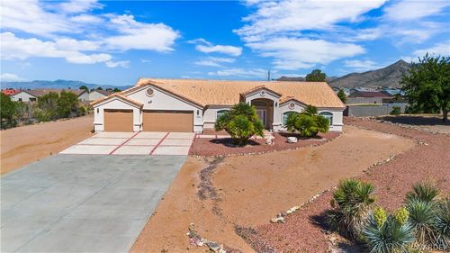 2216 Omaha Dr, Kingman, AZ, 86401-6531 | Card Image