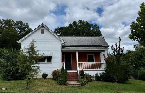 904 Carolina Ave, Durham, NC, 27705-4004 | Card Image