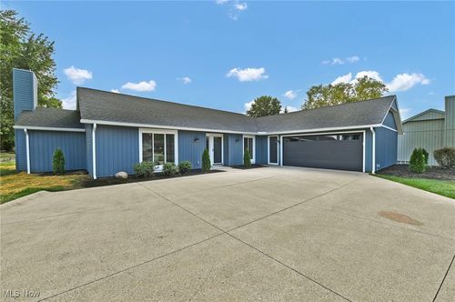 21359 Briar Bush Ln Lane, Strongsville, OH, 44149 | Card Image