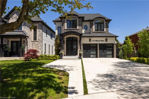 175 Burloak Dr, Oakville, ON, L6L6E6 | Card Image