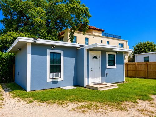 guest-home-in-the-back-607 Sw 10th Street, Fort Lauderdale, FL, 33315 | Card Image