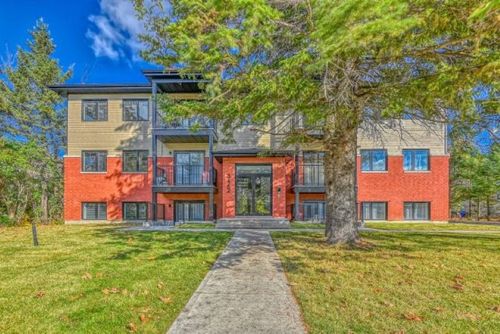 301-3462 Rue Church, Rawdon, QC, J0K1S0 | Card Image