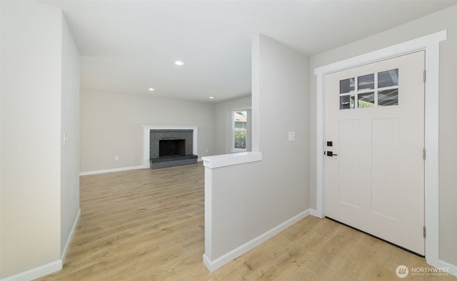 9621 1 St Ave Se, House other with 3 bedrooms, 2 bathrooms and 2 parking in Everett WA | Image 8