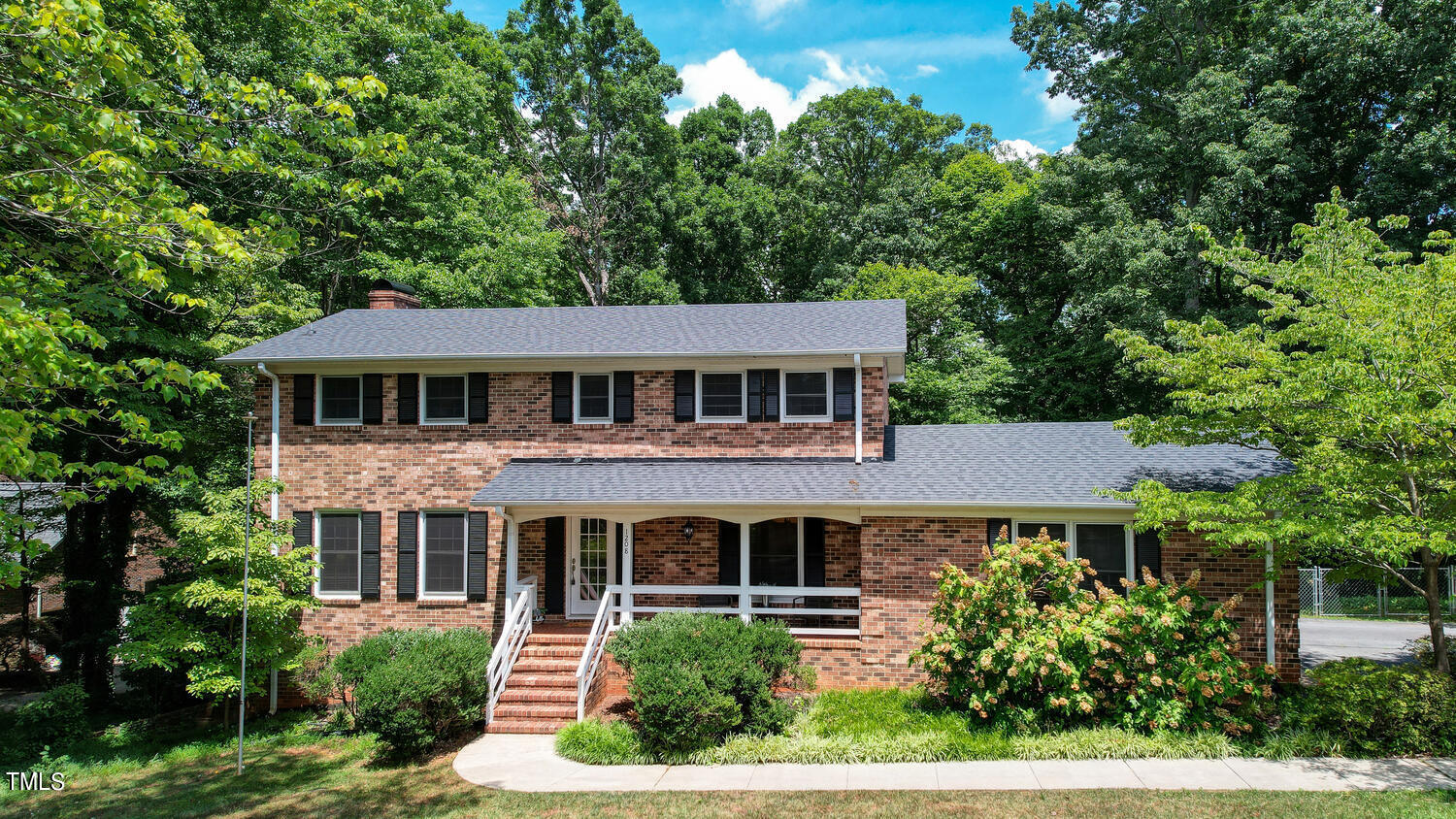 Benton Ln, Reidsville, NC 27320