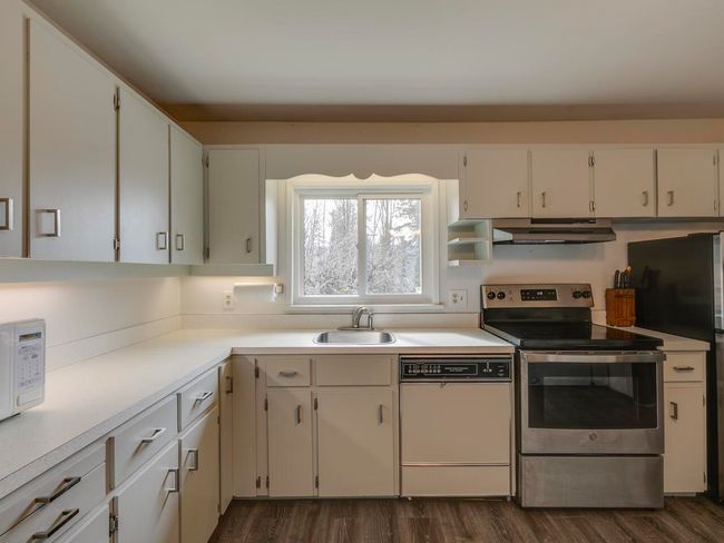 29760 Silverdale Avenue, House other with 2 bedrooms, 1 bathrooms and 5 parking in Mission BC | Image 14