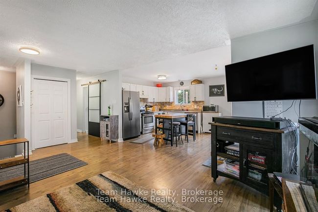 22 Laurier Blvd, House other with 3 bedrooms, 2 bathrooms and 4 parking in Tiny ON | Image 7