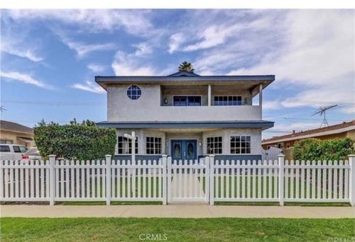 12041 186th St, Artesia, CA, 90701-5514 | Card Image