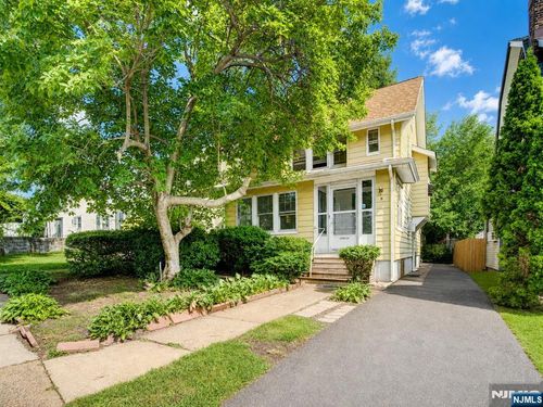 8 Whitman Avenue, East Orange, NJ, 07017 | Card Image