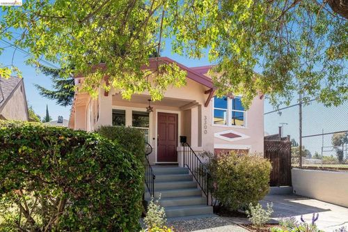 3300 Wilson Pl, Oakland, CA, 94602-2803 | Card Image