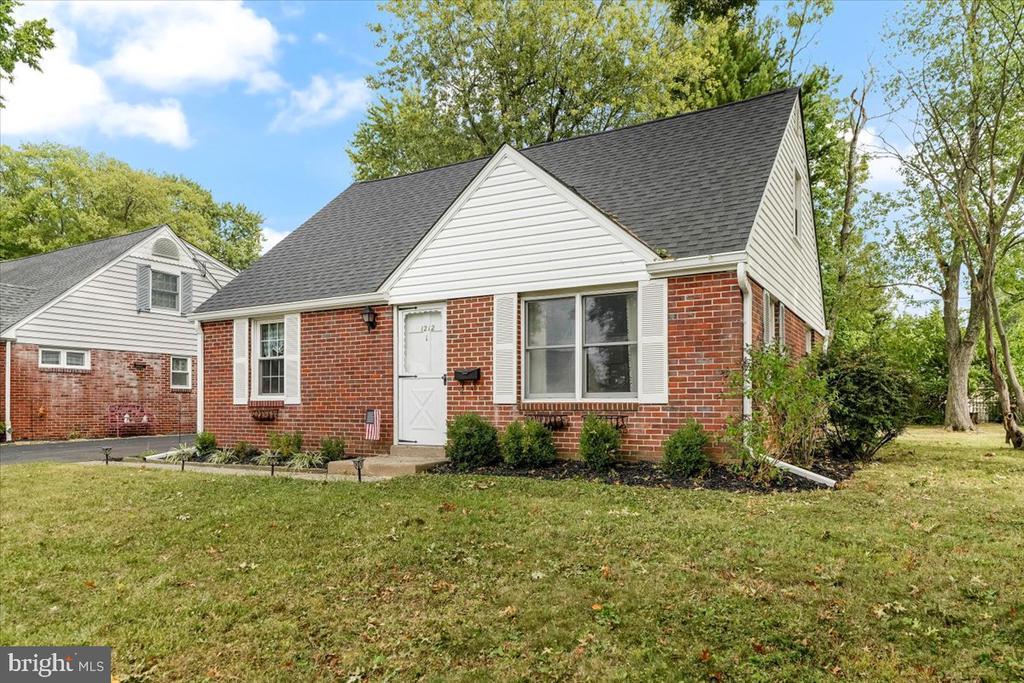 University Ave, Morton, PA 19070